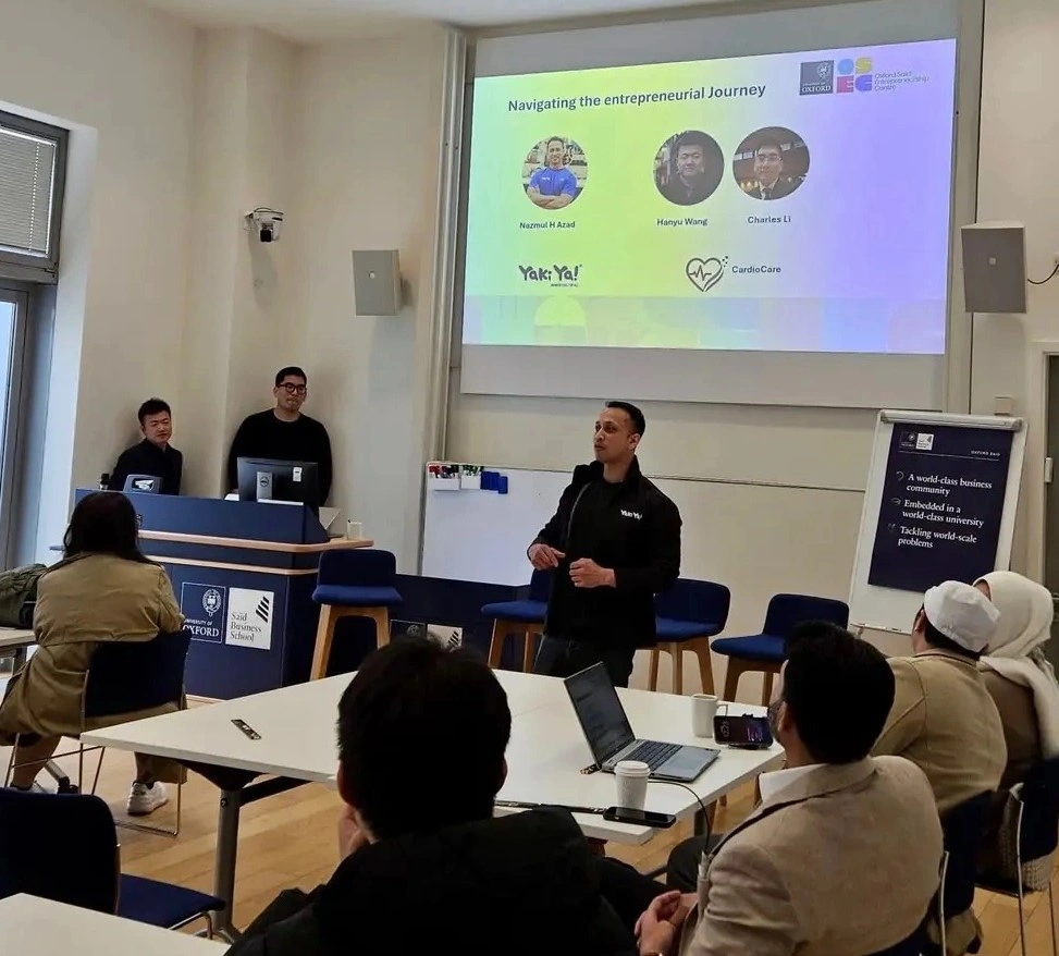 Nazmul H Azad Mishu speaking about entrepreneurship and inclusion at Oxford